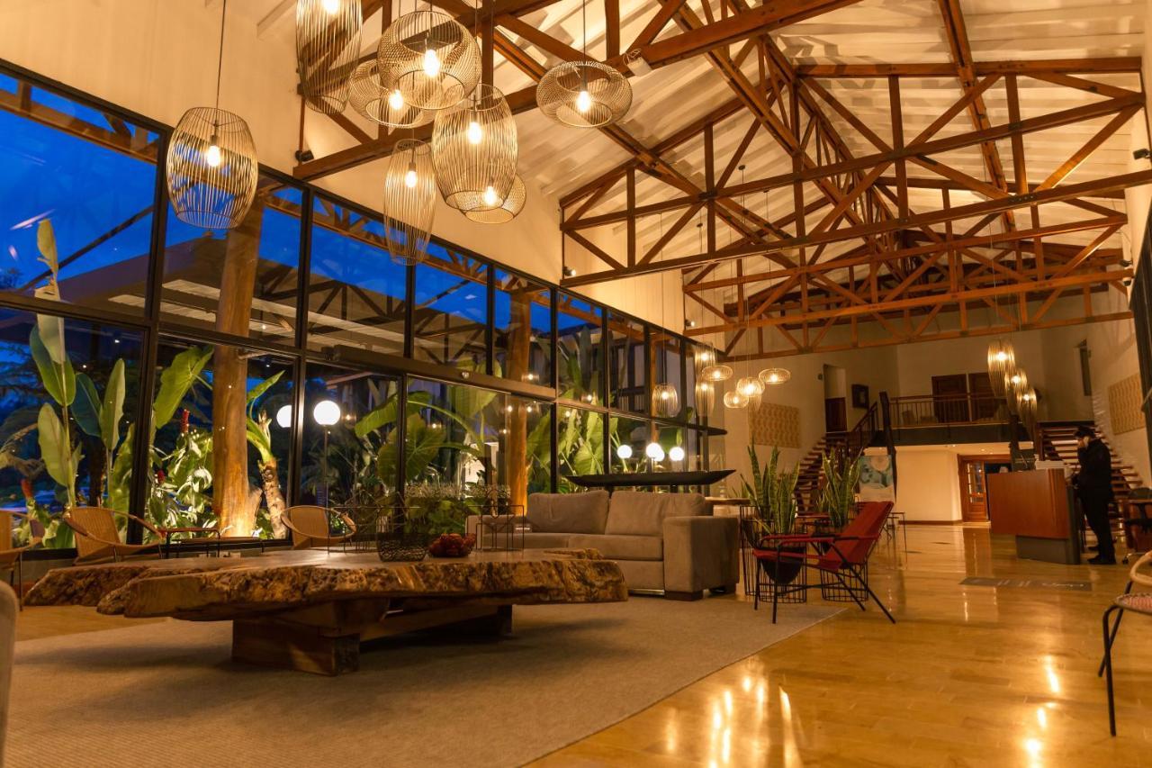 Termales El Otono Ξενοδοχείο La Enea Εξωτερικό φωτογραφία The lobby of the hotel